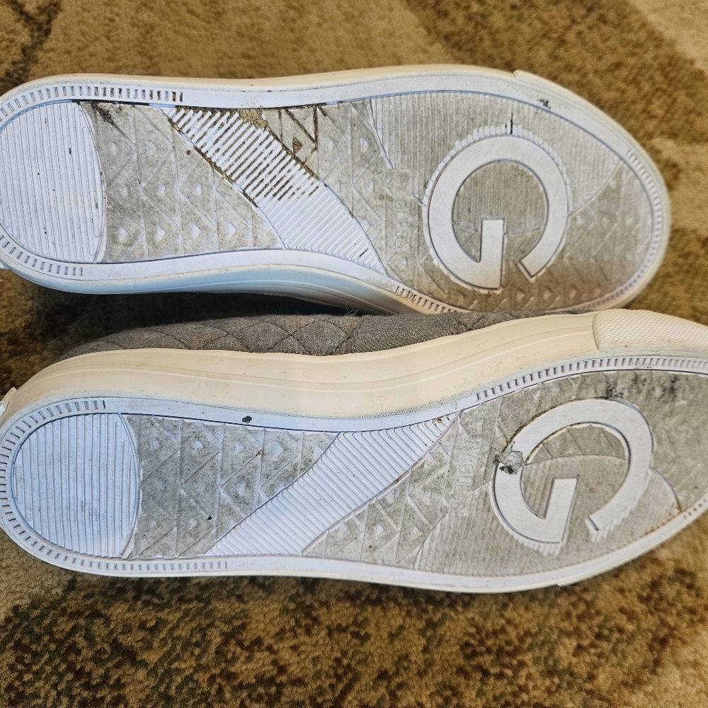 Guess Gray Quilted Sneakers, 7.5 - Picture 3 of 5